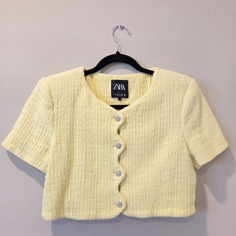 Zara Soft Yellow Cropped Textured Short Sleeve Jacket with Embellished Buttons